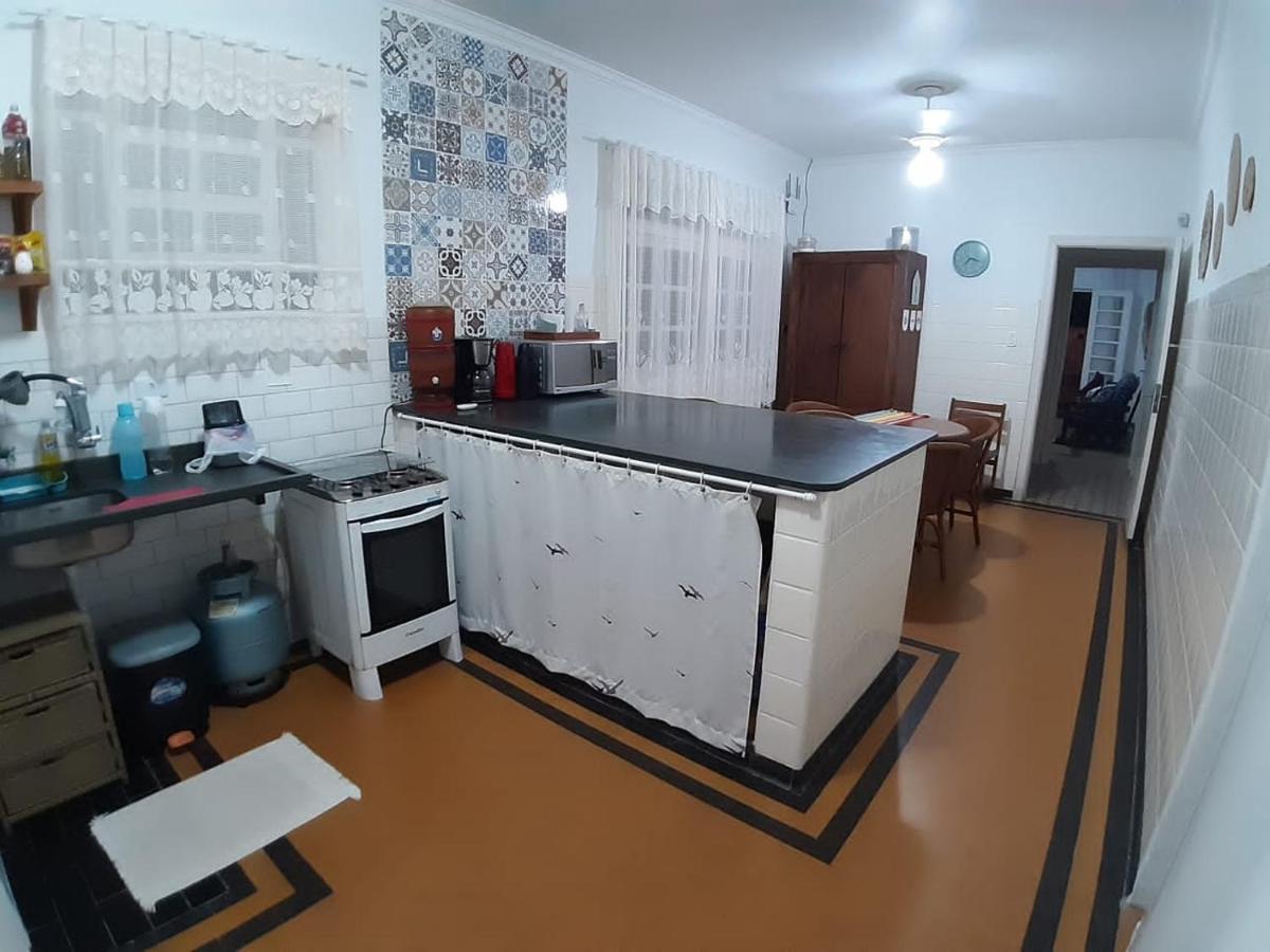 Casa Com Piscina, Confortavel E Otima Localizacao Itanhaem Ngoại thất bức ảnh